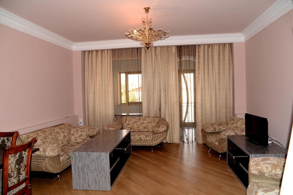 Josefin Apartment *